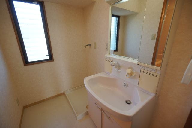  和泉ガーデンパレス