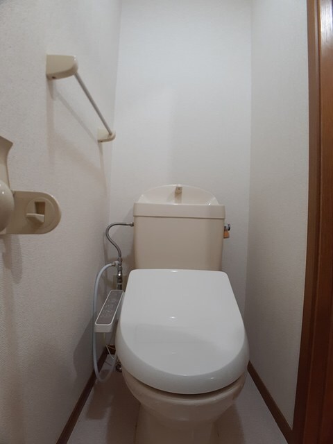  南海本線/紀ノ川駅 バス5分公民館前下車:停歩4分 1階 築25年