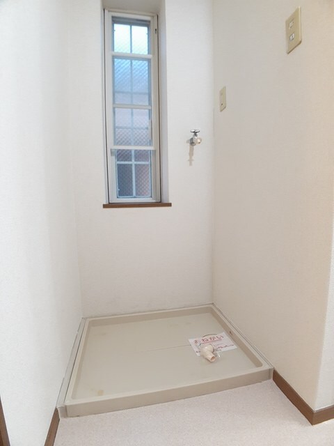  南海本線/紀ノ川駅 バス5分公民館前下車:停歩4分 1階 築25年