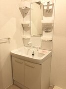 同仕様 南海本線/紀ノ川駅 徒歩13分 1階 築9年