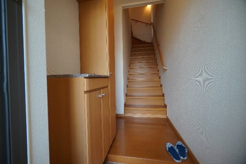 同仕様 南海加太線/東松江駅 徒歩6分 2階 築18年