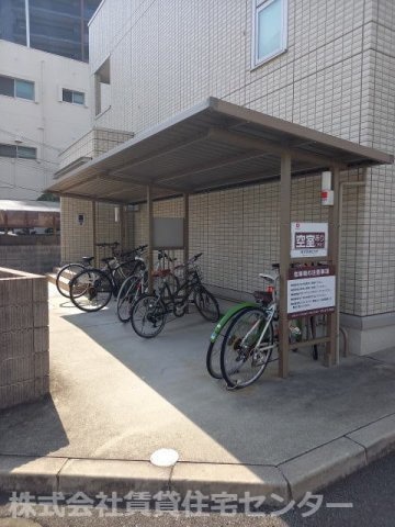  サンテラス吹上