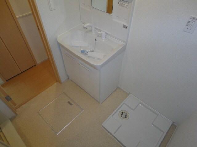  南海加太線/中松江駅 徒歩16分 2階 築12年