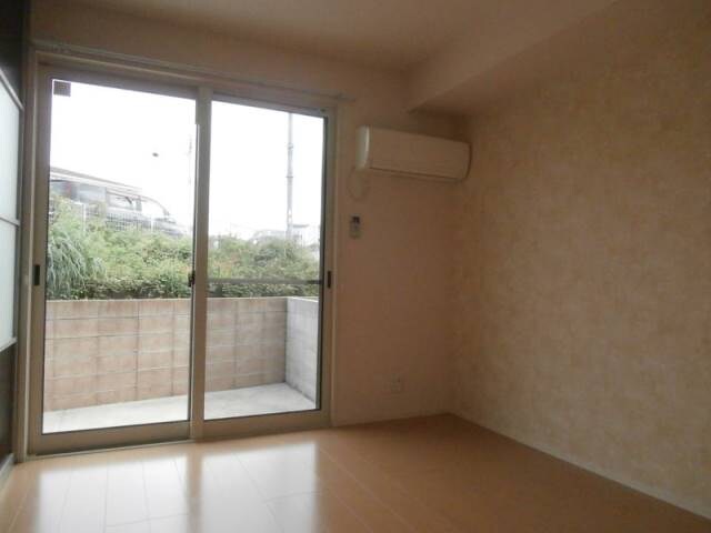  阪和線・羽衣線/六十谷駅 徒歩16分 1階 築13年