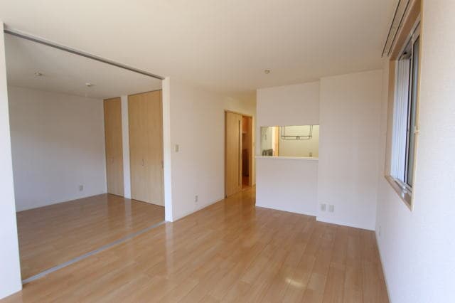  フローラル・アイ