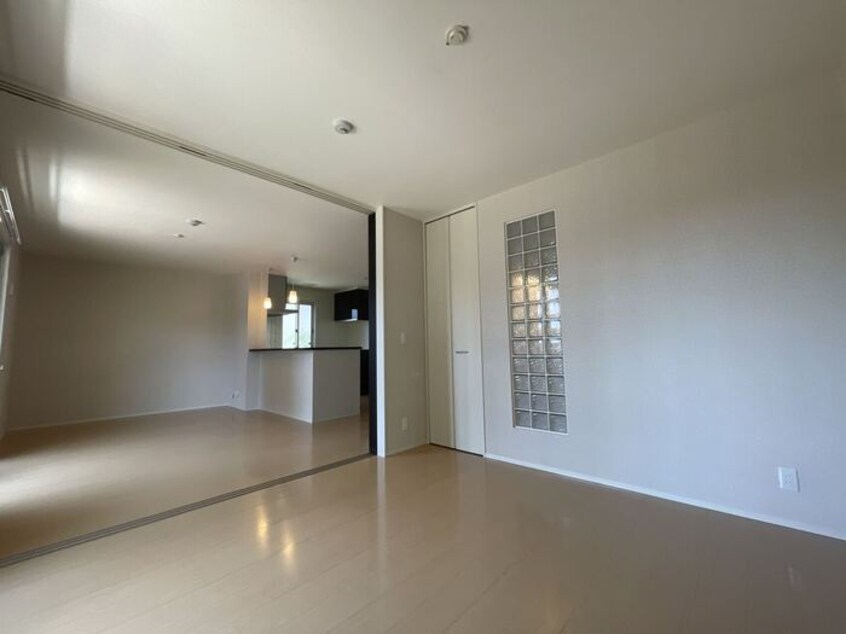  サウスメゾンムーランルージュ