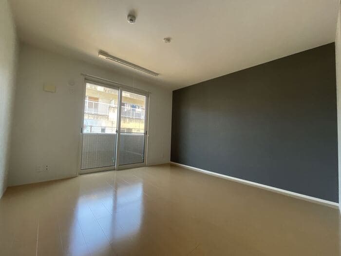  サウスメゾンムーランルージュ