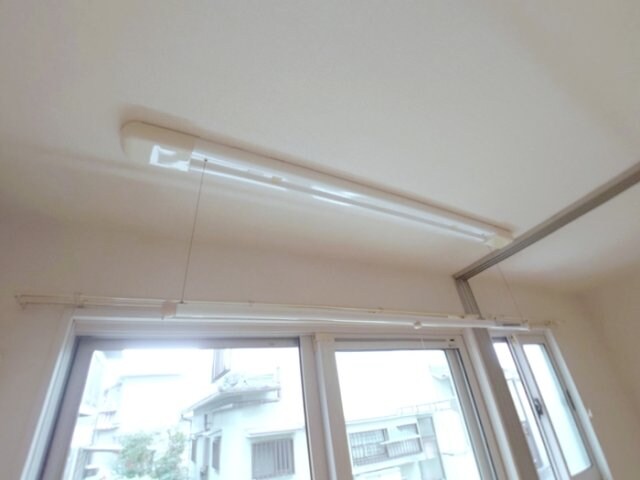  阪和線・羽衣線/六十谷駅 バス12分楠見行者前下車:停歩3分 1階 築20年