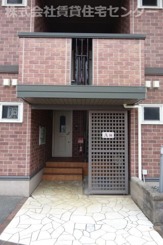  パイン テイル　Ａ棟