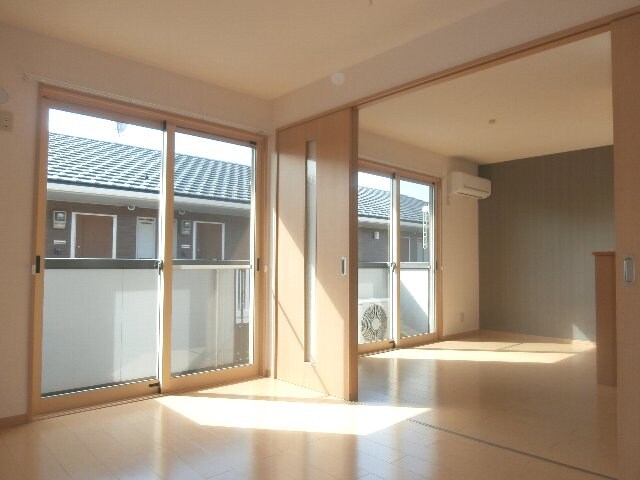 同仕様 パイン テイル　Ａ棟