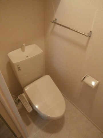  南海本線/紀ノ川駅 徒歩18分 1階 築8年