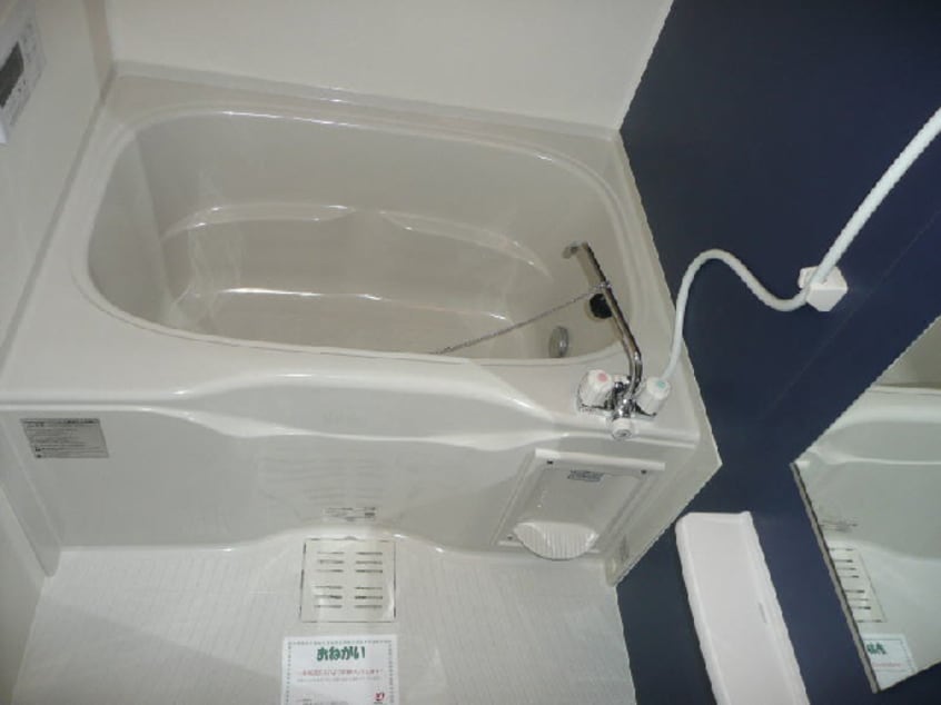  阪和線・羽衣線/六十谷駅 徒歩12分 1階 築11年