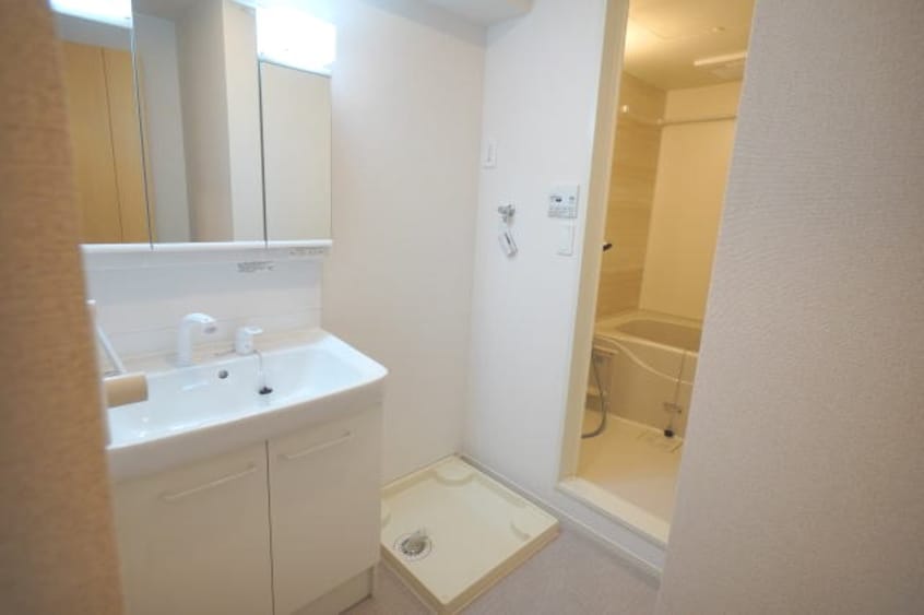  南海加太線/中松江駅 徒歩5分 1階 築4年