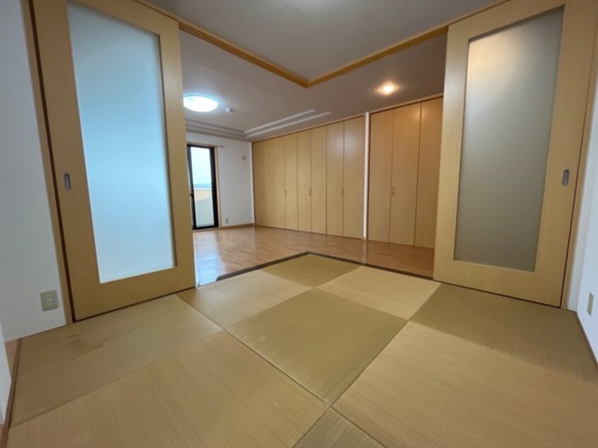  プレサスヒルズ