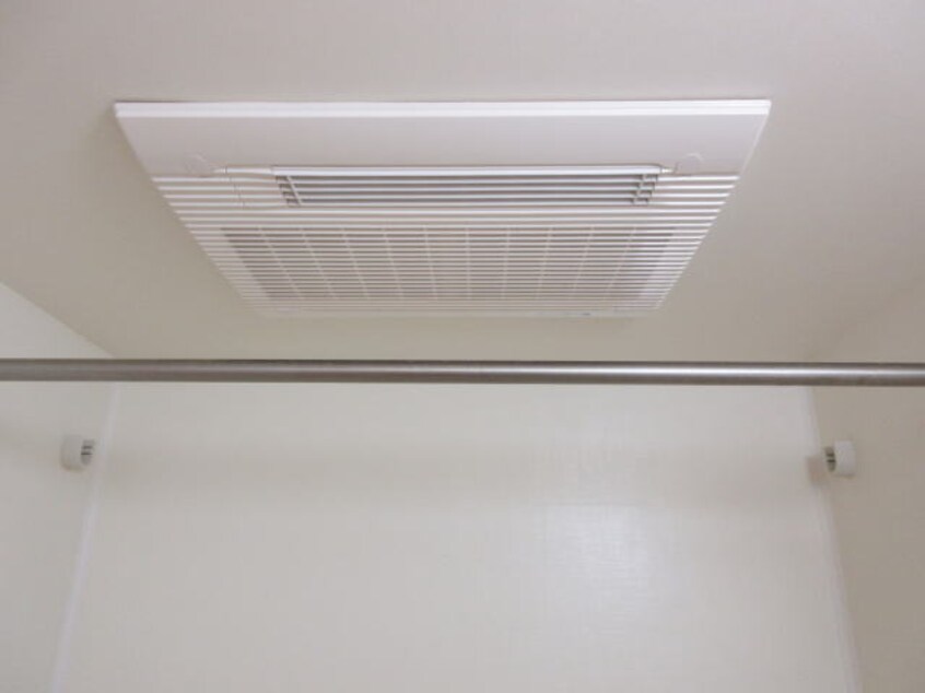  コート・ヴィラージュＡ