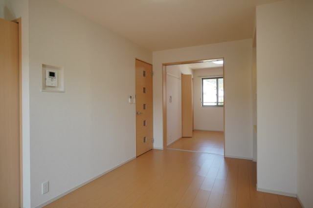  阪和線・羽衣線/六十谷駅 徒歩12分 2階 築11年