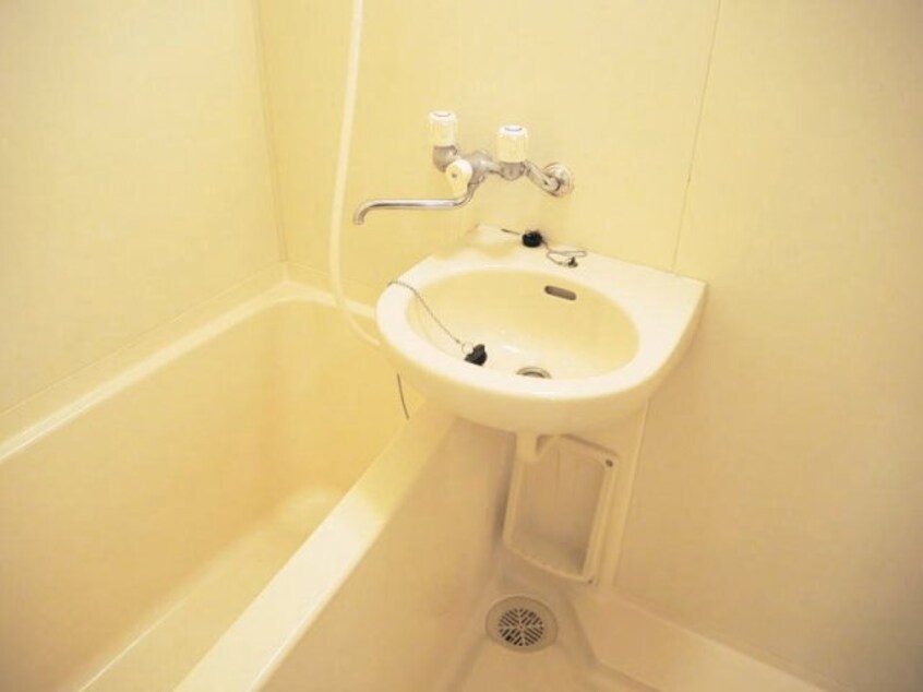  フラット貴志Ⅲ