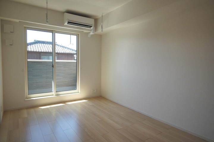  南海本線/和歌山市駅 徒歩18分 2階 築4年