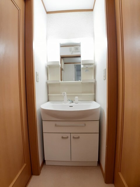  コニファーⅡ番館B