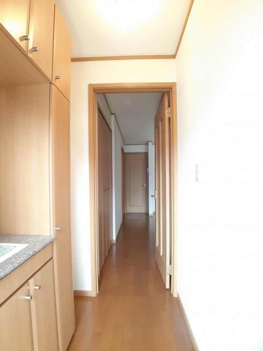  コニファーⅡ番館B