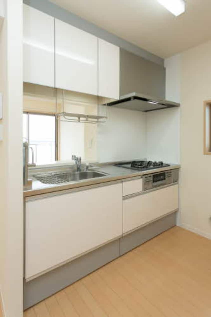  阪和線・羽衣線/六十谷駅 徒歩18分 3階 築9年