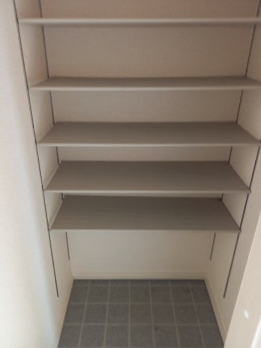  サンテラス吹上