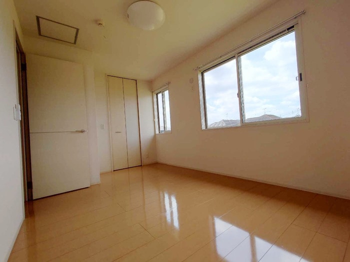  セジュール岡崎