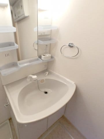  サンヴィレッジ田尻 A棟