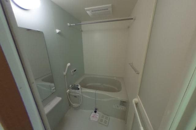  ピア・シティー岸上