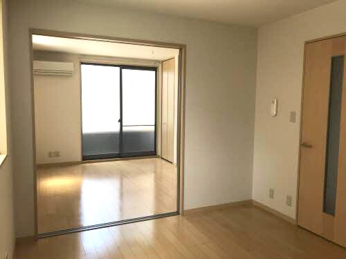  フォーレス・ノベル