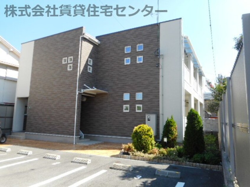  フェリオ