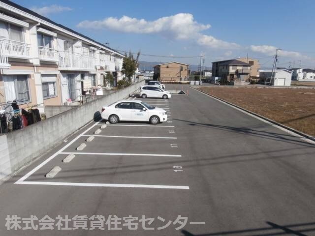  ラベニュー谷口