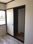  ラベニュー谷口