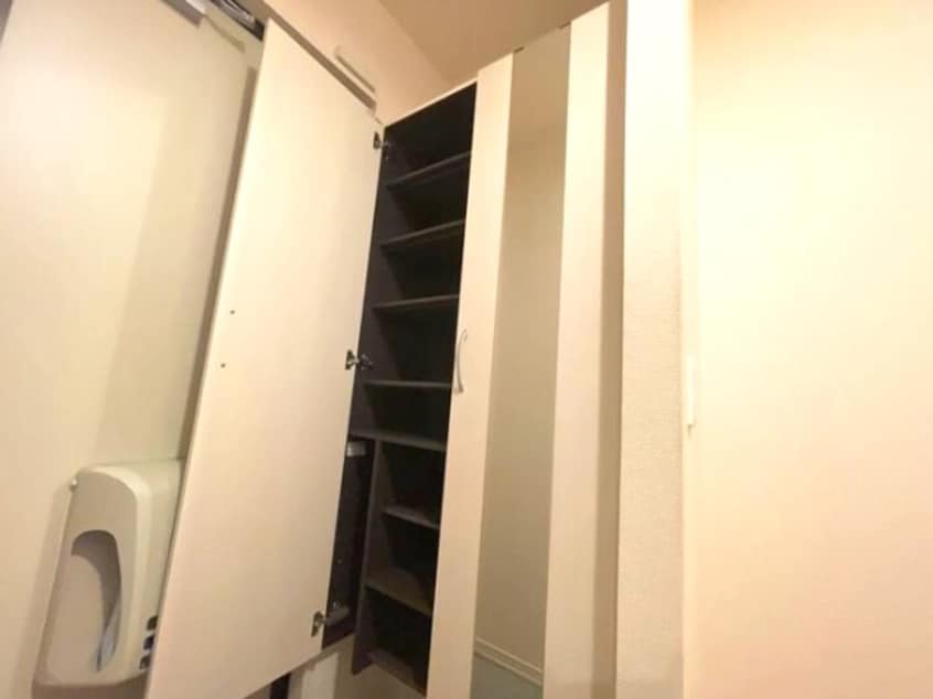  ソル グルージャ八軒家