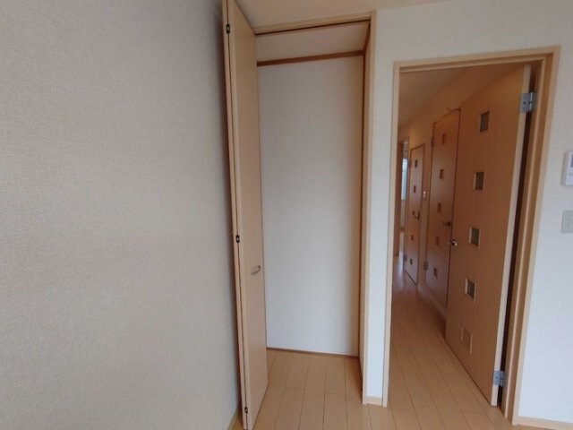  阪和線・羽衣線/六十谷駅 バス12分公民館前下車:停歩7分 2階 築22年
