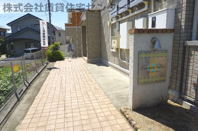  阪和線・羽衣線/六十谷駅 徒歩9分 1階 築15年