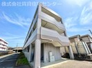 コムス・エルアールの外観