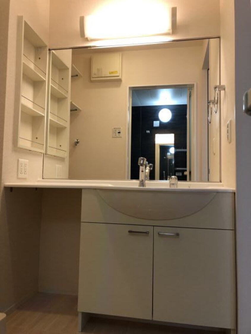 同仕様 D-room内原