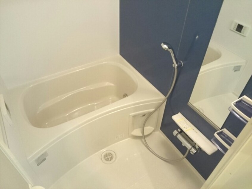  南海加太線/東松江駅 徒歩15分 2階 築7年