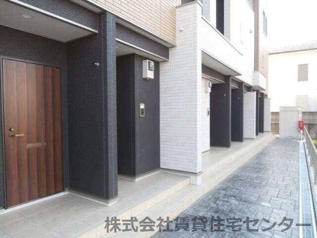  南海加太線/東松江駅 徒歩16分 2階 築6年