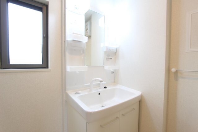  南海加太線/東松江駅 徒歩16分 2階 築6年