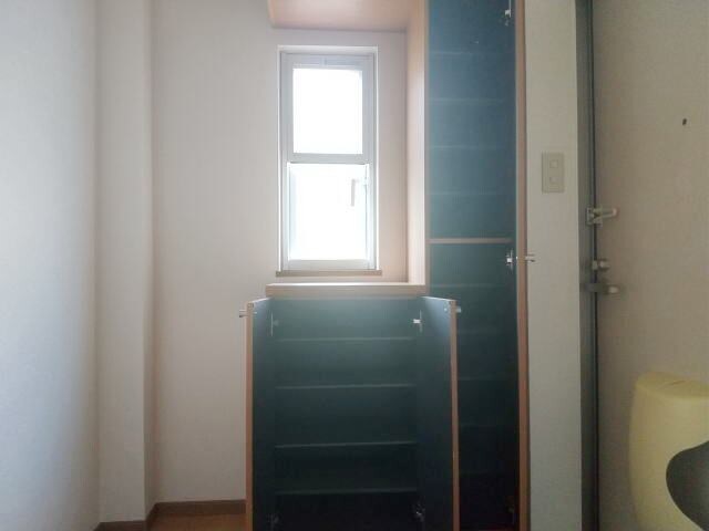  トムテヒュース