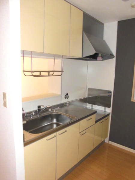  シャーメゾン西庄