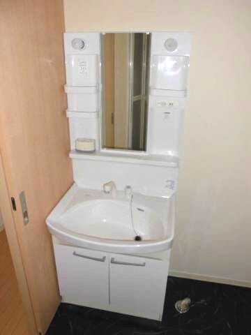  シャーメゾン西庄