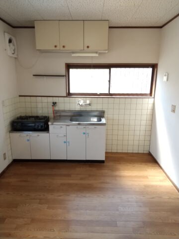 同仕様 ハイツ裕