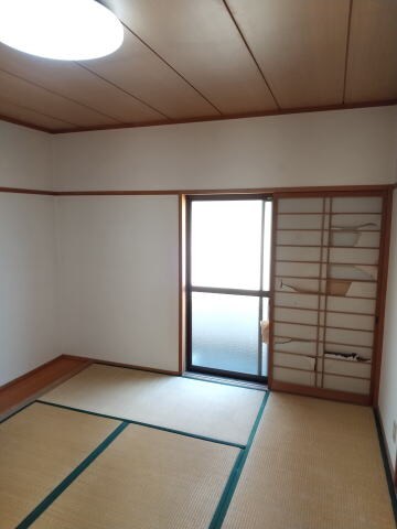 同仕様 ハイツ裕