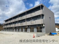 LUCRAS（ルクラス）