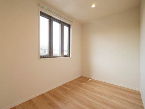  シャーメゾンフローラ