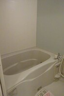  コッティ　クスミール