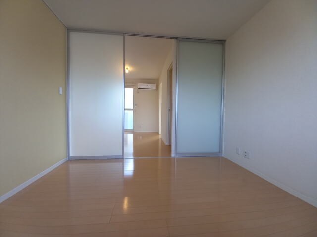  アート・ソレイユ B棟